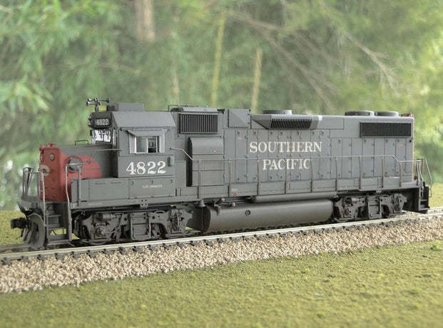 Genesis G40614 With Sound Southern Pacific GP38-2 4822