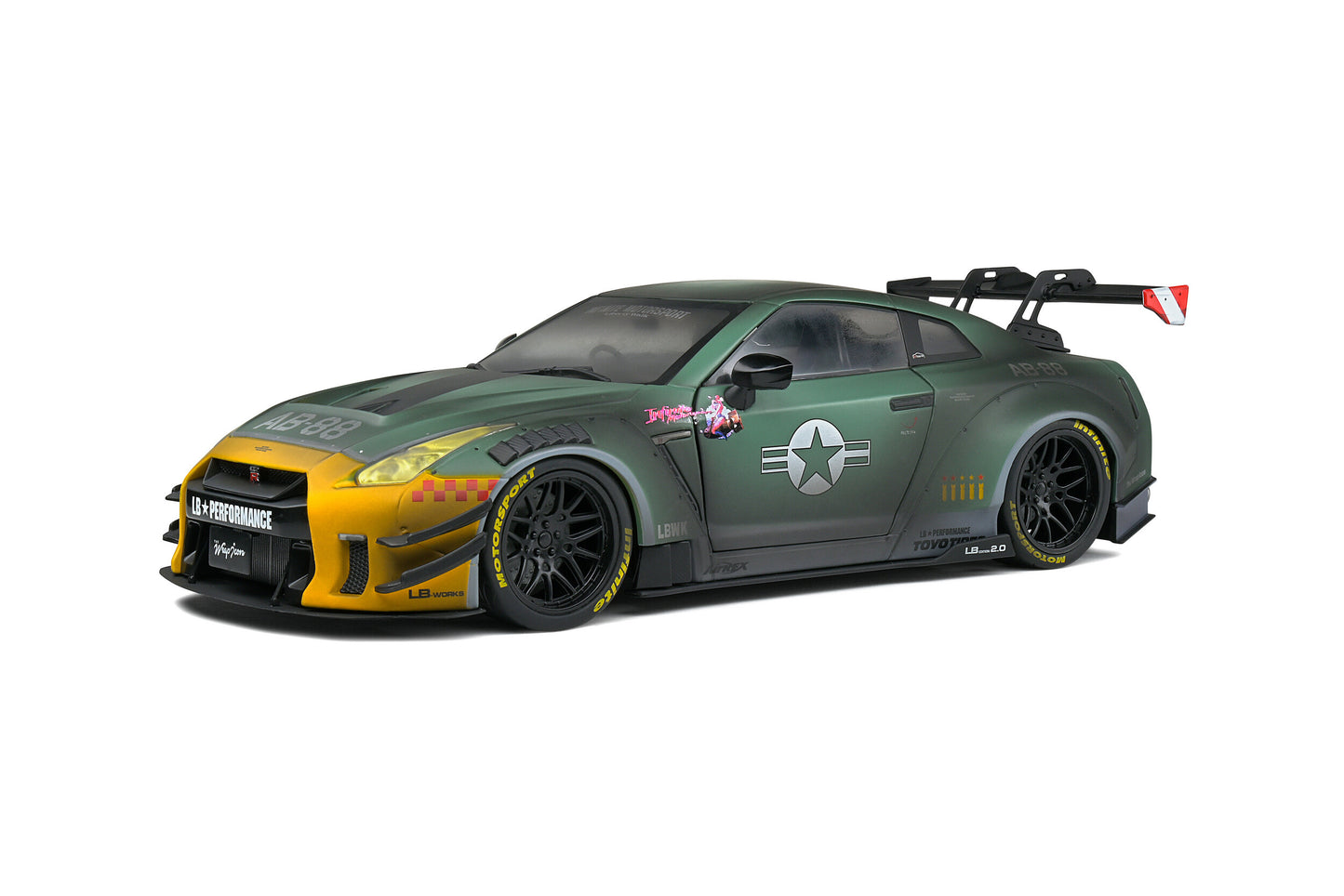 Solido Nissan GT-R (R35) Liberty Walk Body Kit 1:18