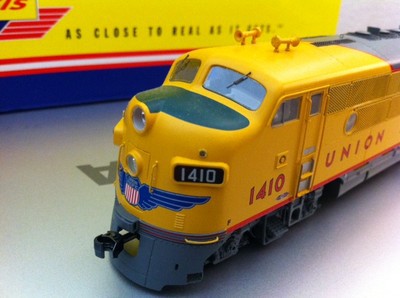 Genesis G2006 Union Pacific F3A 1410