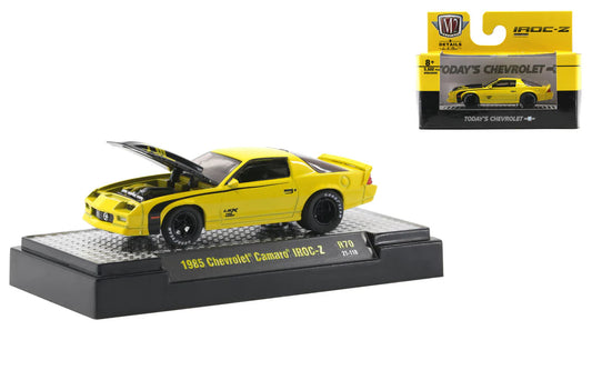 M2 1985 Chevrolet Camaro IROC-Z 1:64