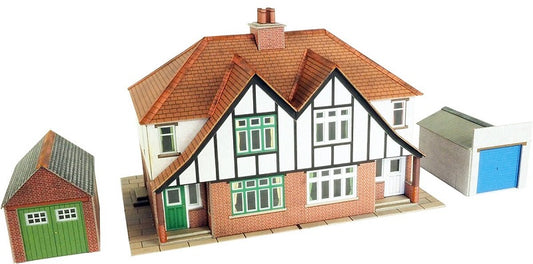 Metcalfe Semi Detached House OO/HO Scale