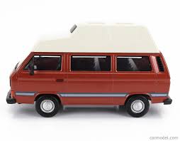 Motormax Volkswagen T3 Hightop Van 79954 1/24