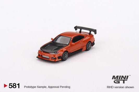 Mini GT Nissan Silvia S15 D-MAX 1:64