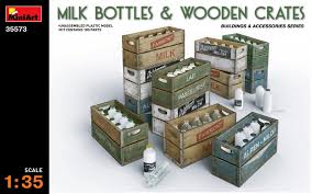 Milk Bottles & Wooden Crates 1/35
