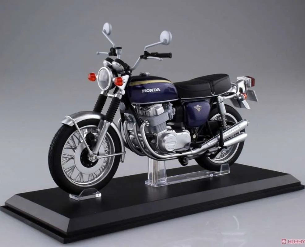 Aoshima Dream Honda  CB750FOUR 1/12